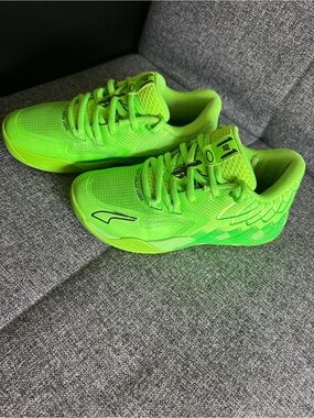 PUMA(GS) PUMA MB.01 Low LaMelo Ball 'Volt